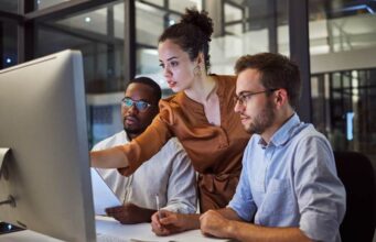 AnitaB.org Highlights Building Your Personal Brand in Tech: A Guide for Growth and Visibility