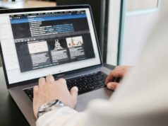 Leveraging Online Platforms for Business Strategy Innovations